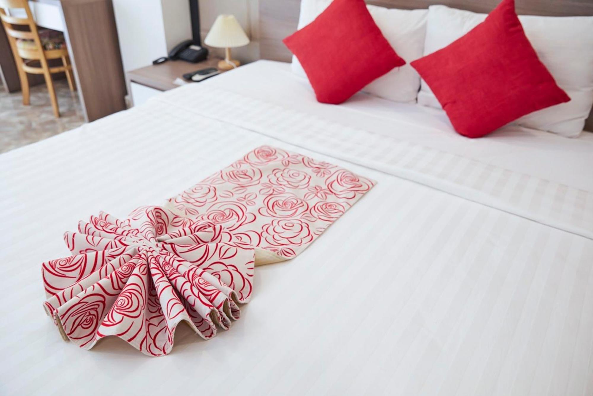 Khang Thinh Hotel Long Thanh 外观 照片